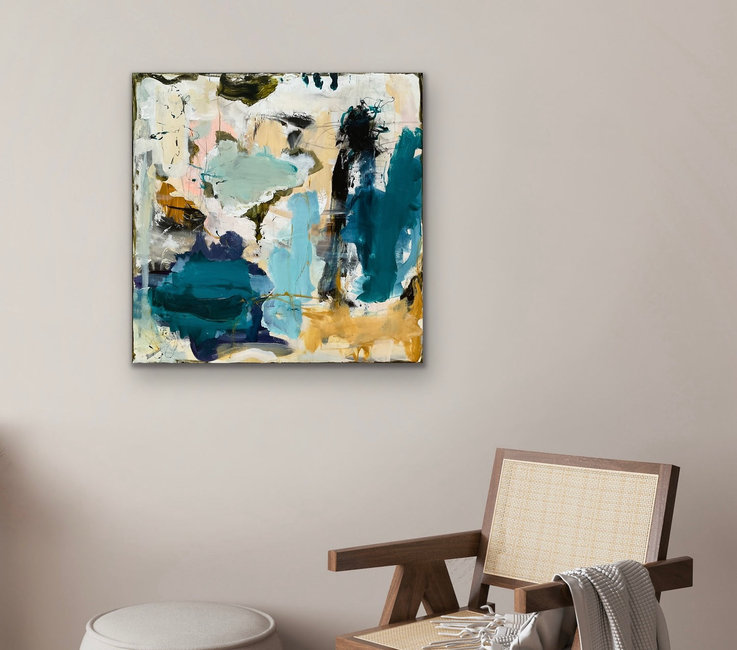 Abstrakt maleri, 80x80 cm, ”FLOW” by Lone Reedtz , Abstrakt ekspressivt akrylmaleri på lærred Kunstsamlingen-katalog-2025