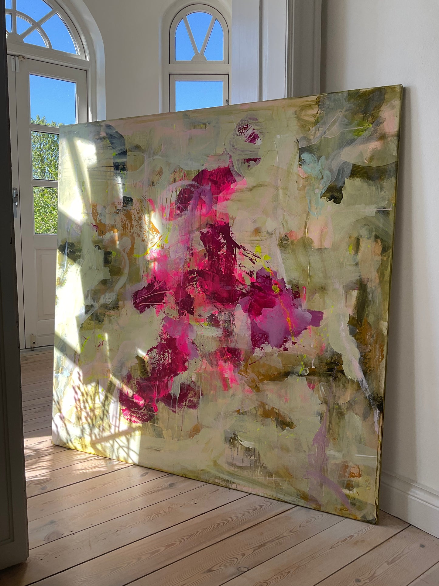 Abstrakt maleri, 120x120 cm, "MAGICAL" by Lone Reedtz , Abstrakt ekspressivt akrylmaleri på lærred Black Green Grey Ochre Pink Purple White Yellow