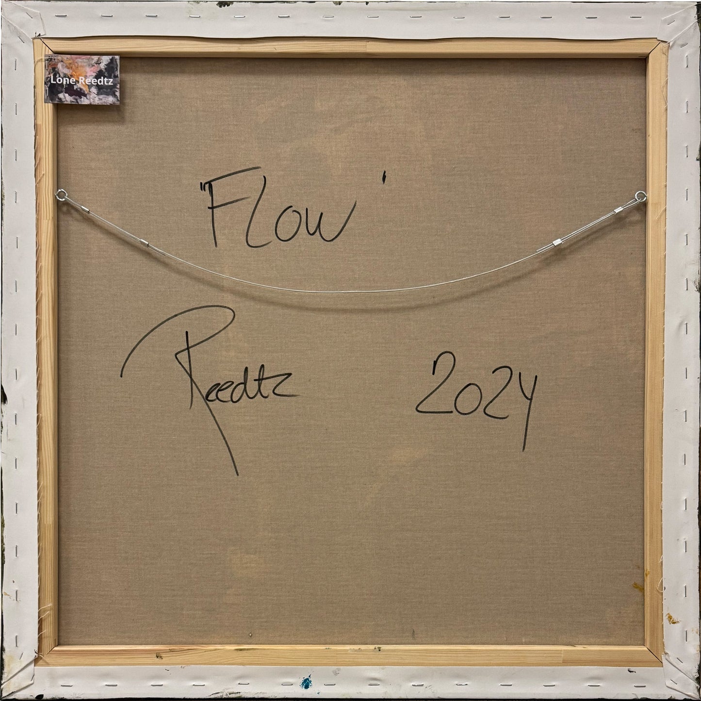 Abstrakt maleri, 80x80 cm, ”FLOW” by Lone Reedtz , Abstrakt ekspressivt akrylmaleri på lærred Kunstsamlingen-katalog-2025