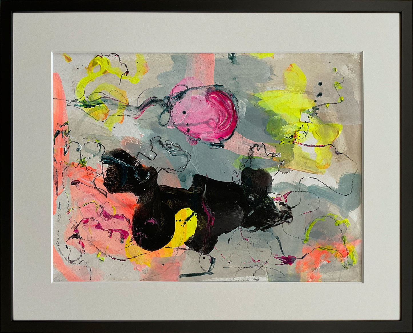 Paperwork nr. 3, 40x50 cm med valgfri indramning by Lone Reedtz , Abstrakt ekspressivt akrylmaleri på papir i passepartout 4 Med sort træramme Childish