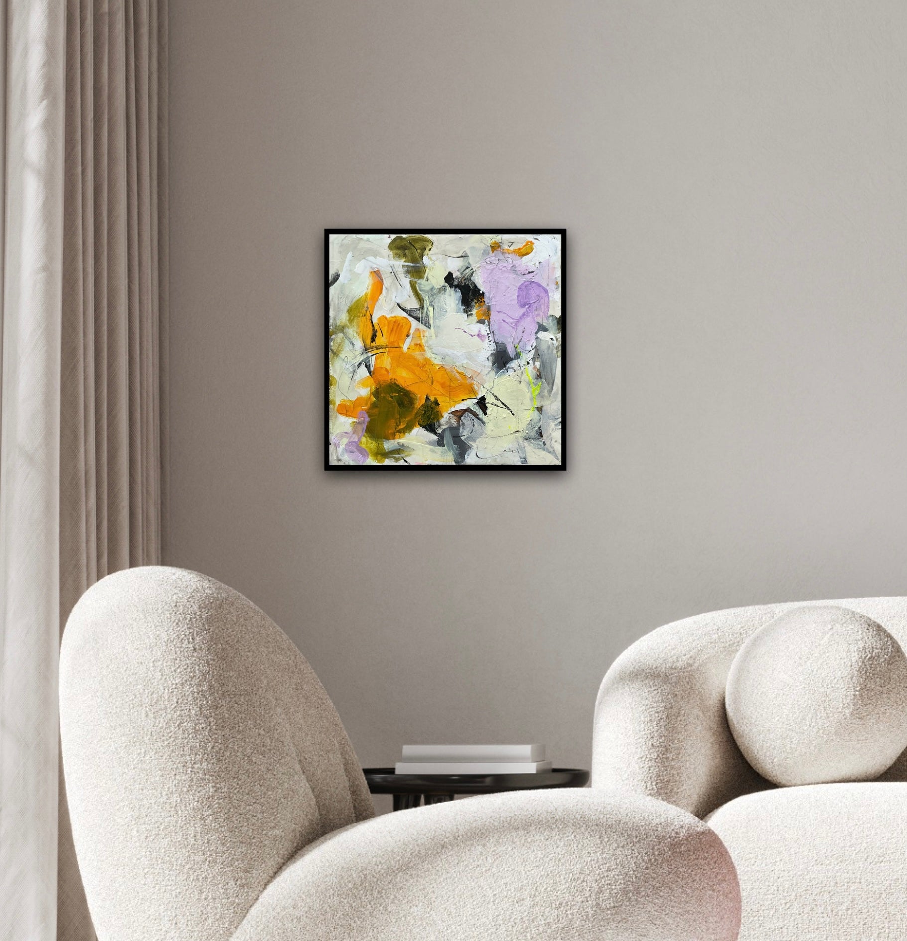 Abstrakt maleri, 40x40 cm, "When you smile” by Lone Reedtz , Abstrakt ekspressivt akrylmaleri på lærred Med sort svæveramme Black Brown Grey Ochre Purple White Yellow