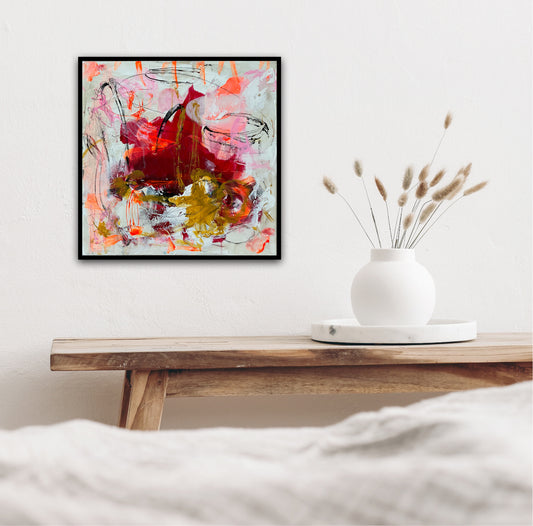Abstrakt maleri, 40x40 cm, "Livsglæde" by Lone Reedtz , Abstrakt ekspressivt akrylmaleri på lærred Med sort svæveramme Black Ochre Orange Pink Red Square White