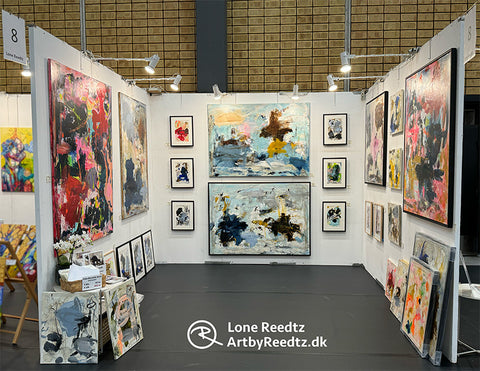 Lone Reedtz stand i kunstmessen Kunst & Kvinder i Royal Stage Hillerød