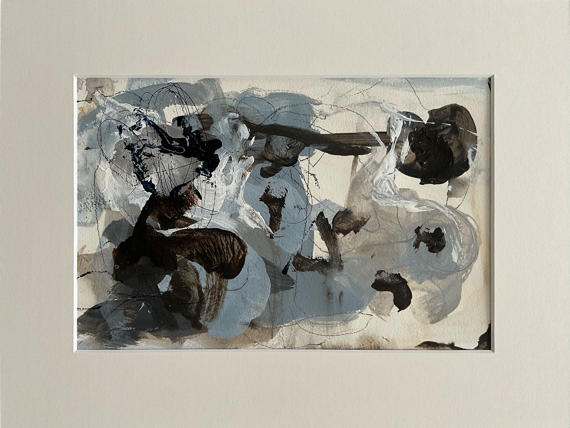 Paperwork nr. 21, 40x30 cm, med valgfri indramning by Lone Reedtz , Abstrakt ekspressivt akrylmaleri på papir i passepartout Blue Childish Grey
